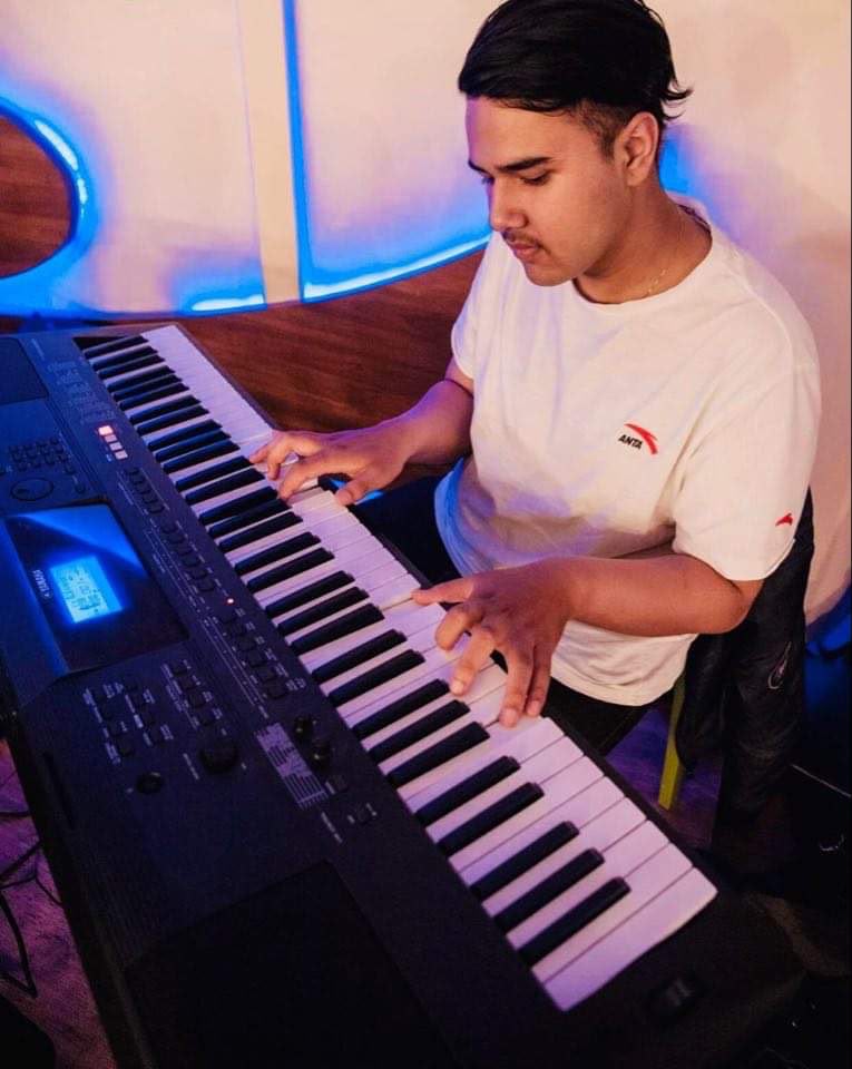 Rozan Subedi performing at Sat-Chit-Ānanda